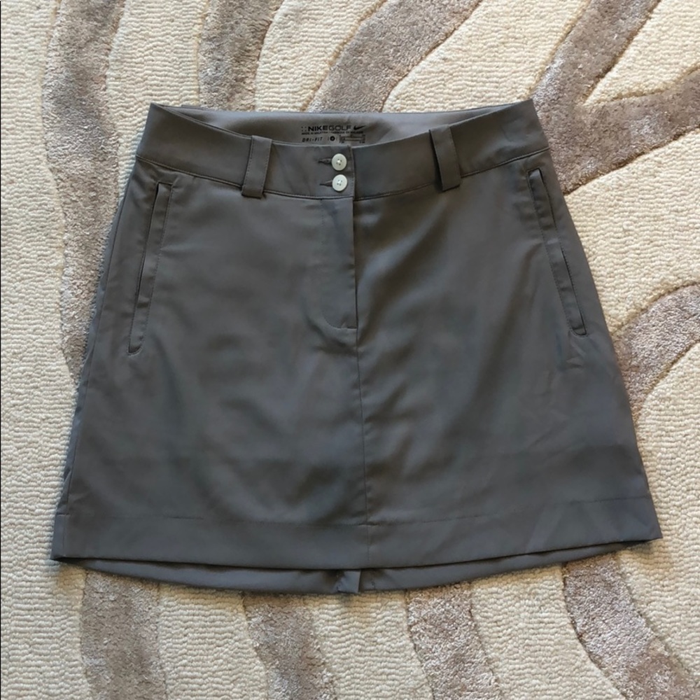 Nike golf skirt, size 4